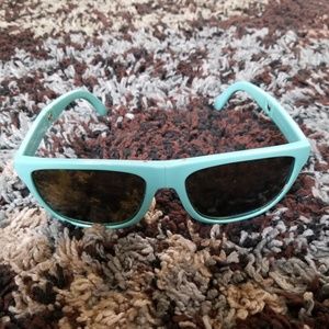 Foldable burberry sunglasses